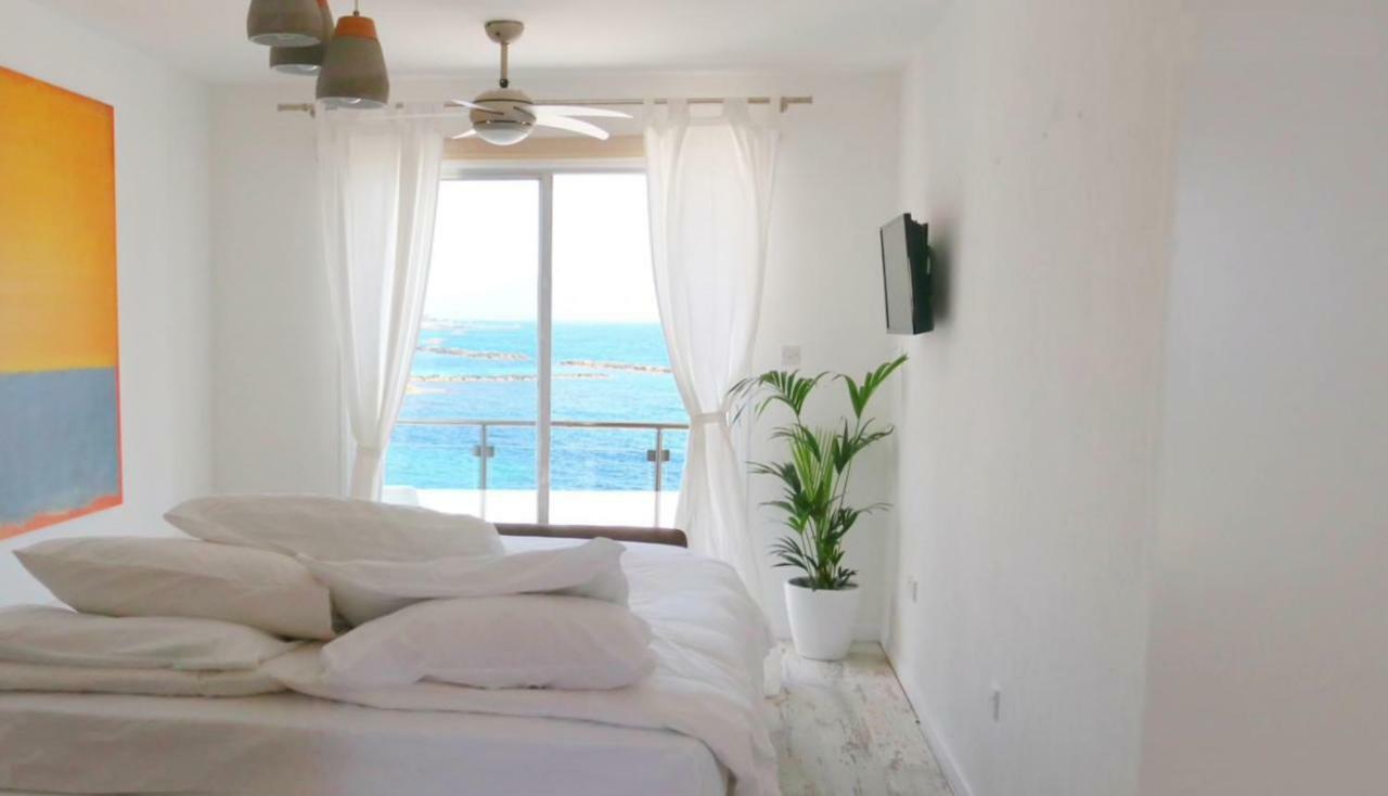 Nomasuites - Sea Studio Paphos Extérieur photo